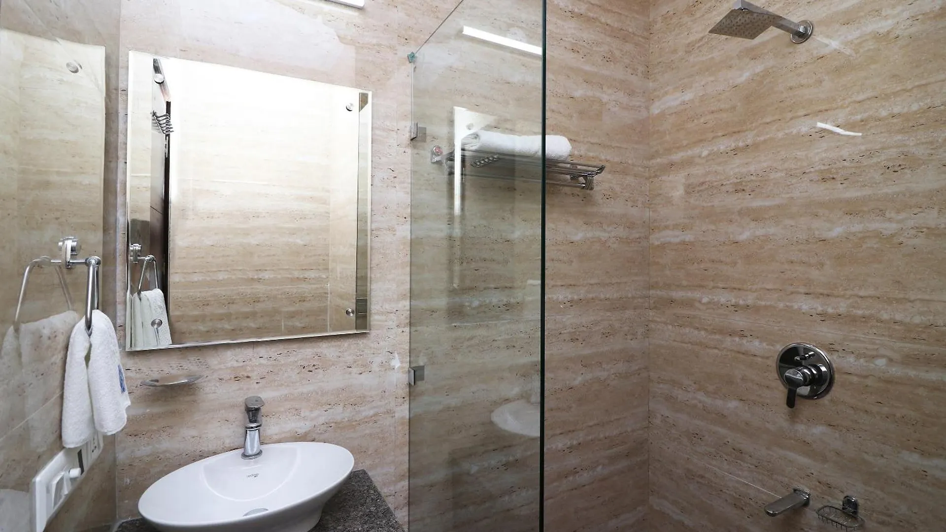 Hotel Sks Hospitality Gurgaon Gasthof